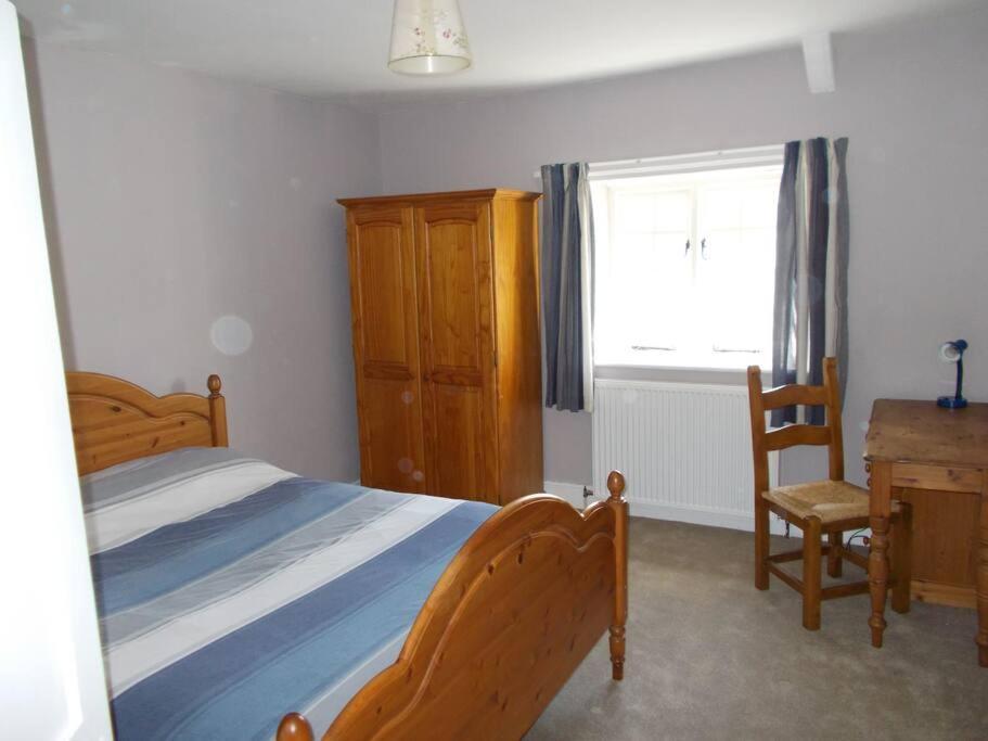 Farmer Bob'S Farmhouse Barnstaple Buitenkant foto